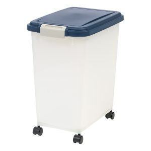 33 Quart WeatherPro Airtight Pet Food Container